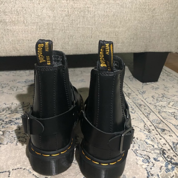 Dr. Martens Wincox Boots Black - Picture 6 of 10